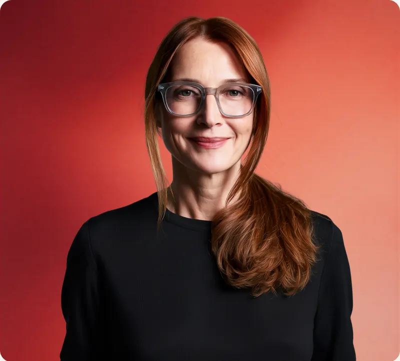 Portrait of Leslie Alexander